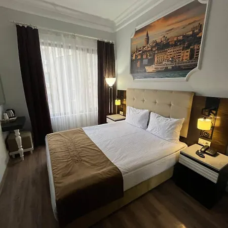 Center Taksim מלון
