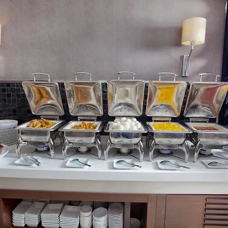 Center Taksim Hotel 4*