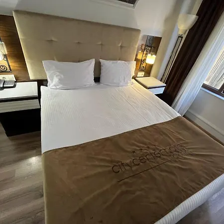 Center Taksim Hotel 4*