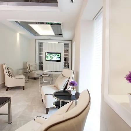 Center Taksim 4*